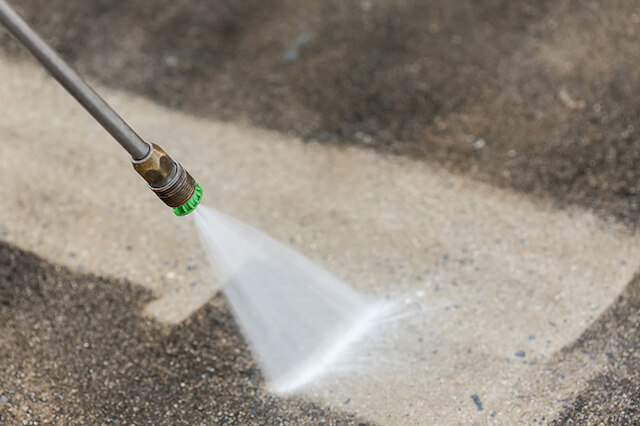 parking lot pressure washing in fayetteville